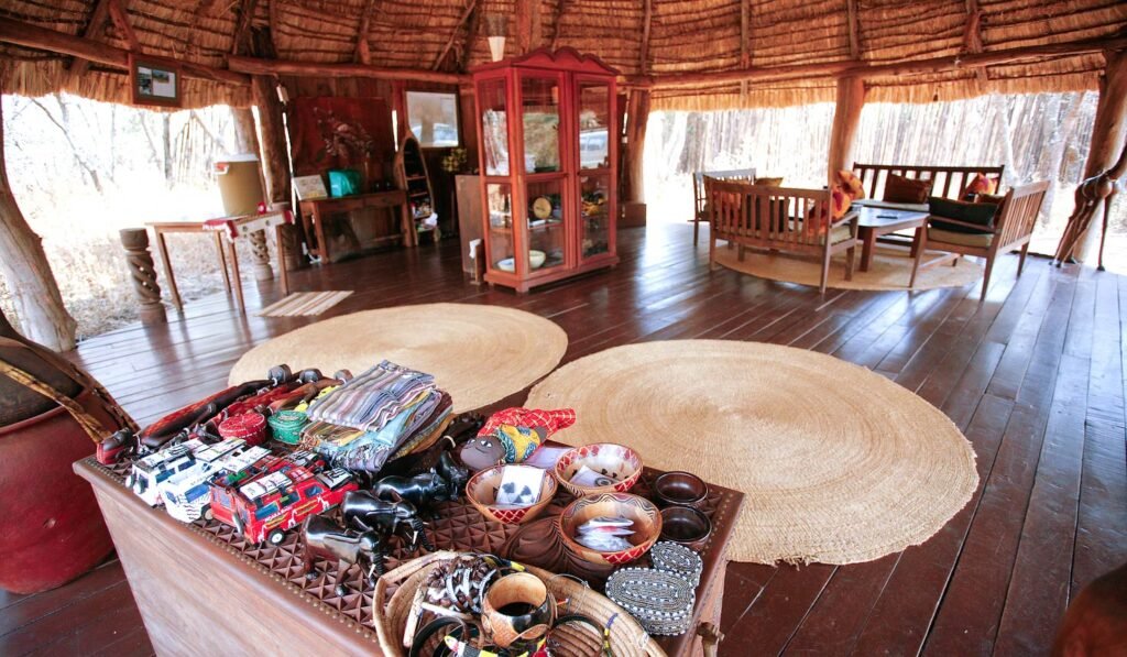 03TNDA-IM1103-ndarakwai-camp-1475