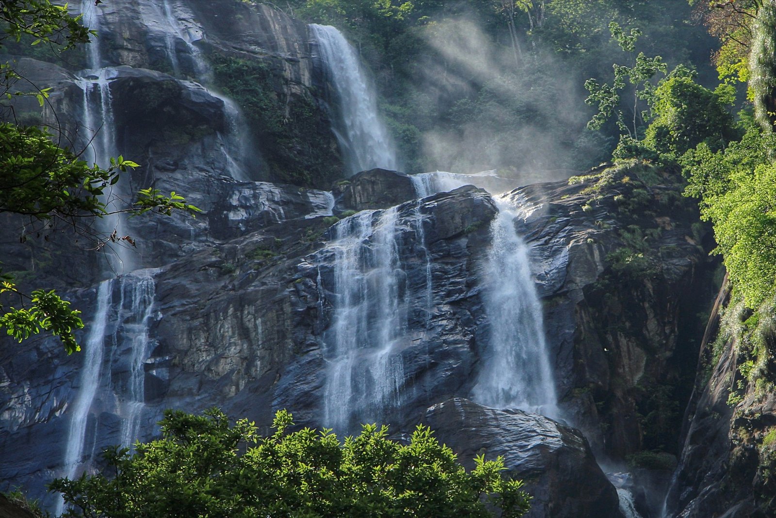 explore-waterfall-in-gombe-stream-national-park-easy-travel-tanzania